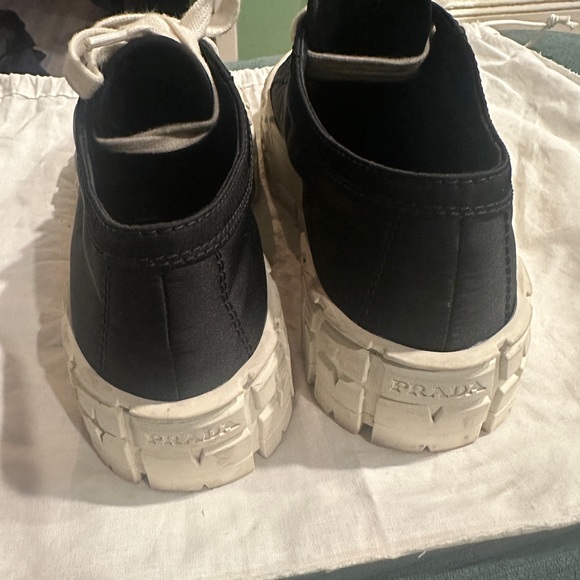 PRADA Double Wheel Re-Nylon gabardine sneakers - Picture 3 of 12